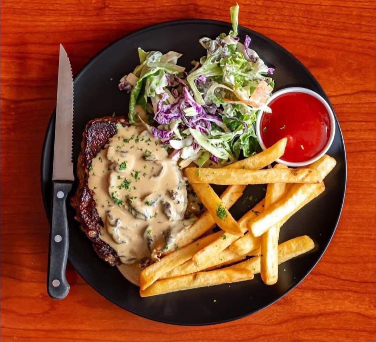 Waipu Hotel Restaurant and Bar